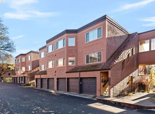 11 Oswego Smt #11, Lake Oswego, OR 97035