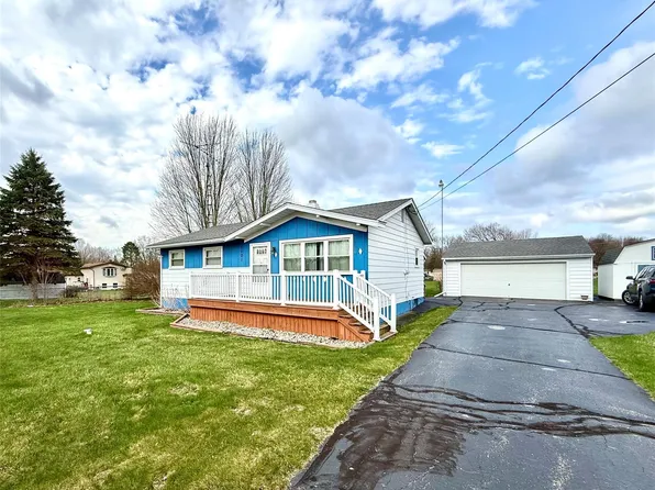 5101 Arbor Ln, Flint, MI 48506