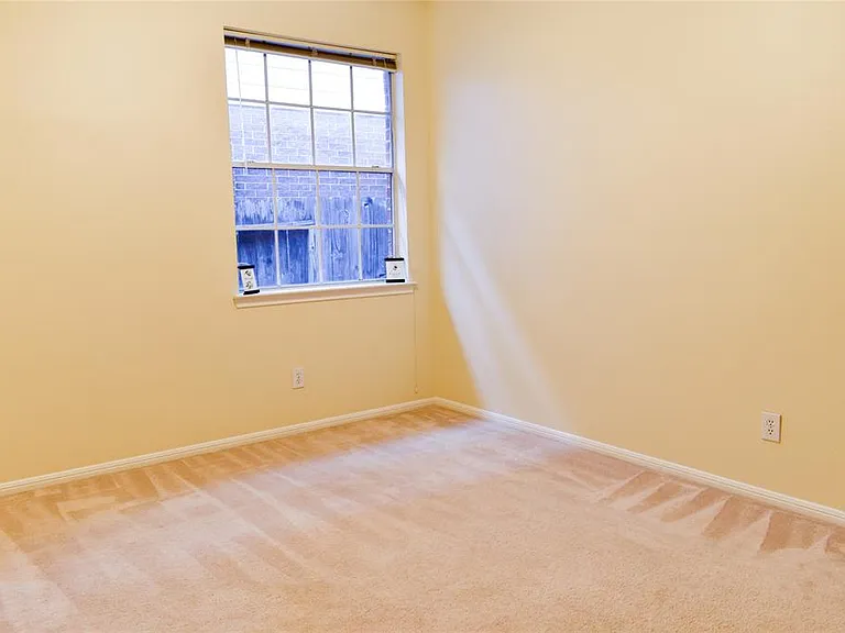3215 Quiet Lake Dr — Photo 3
