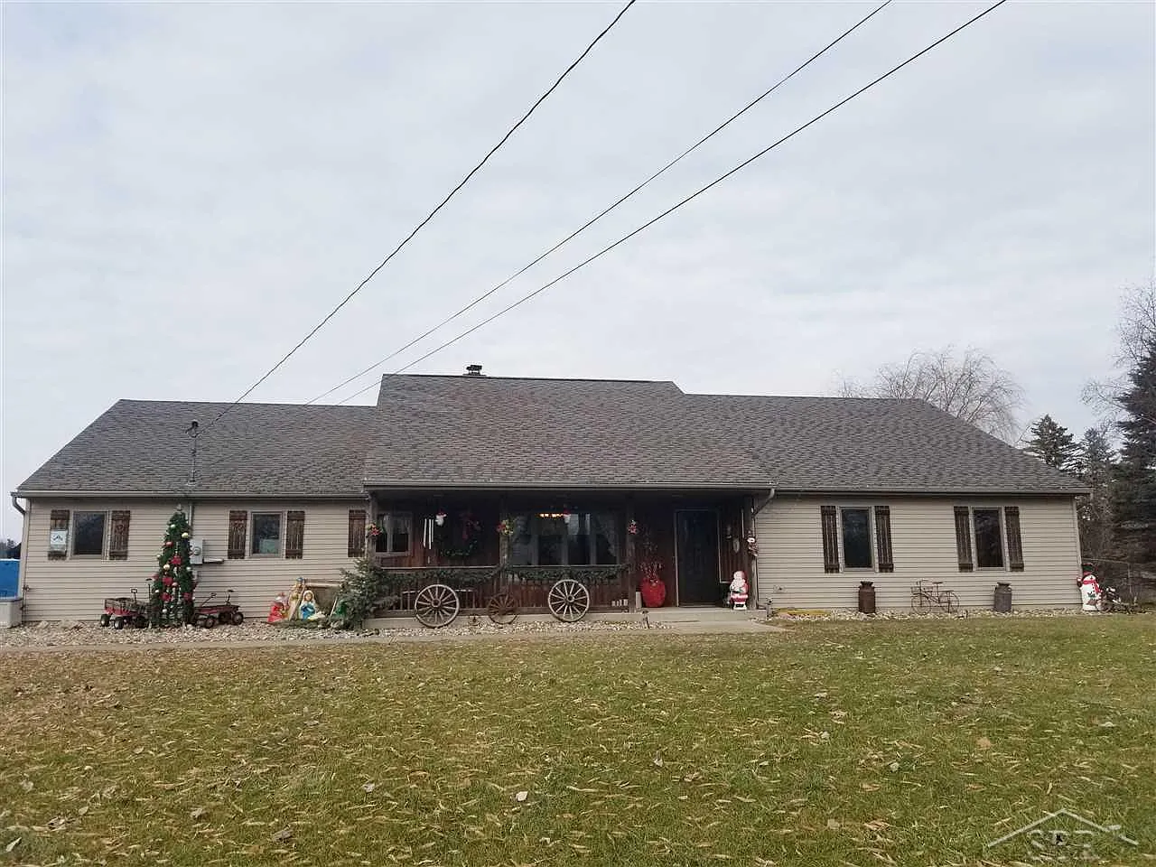 6484 Hart Rd photo 1