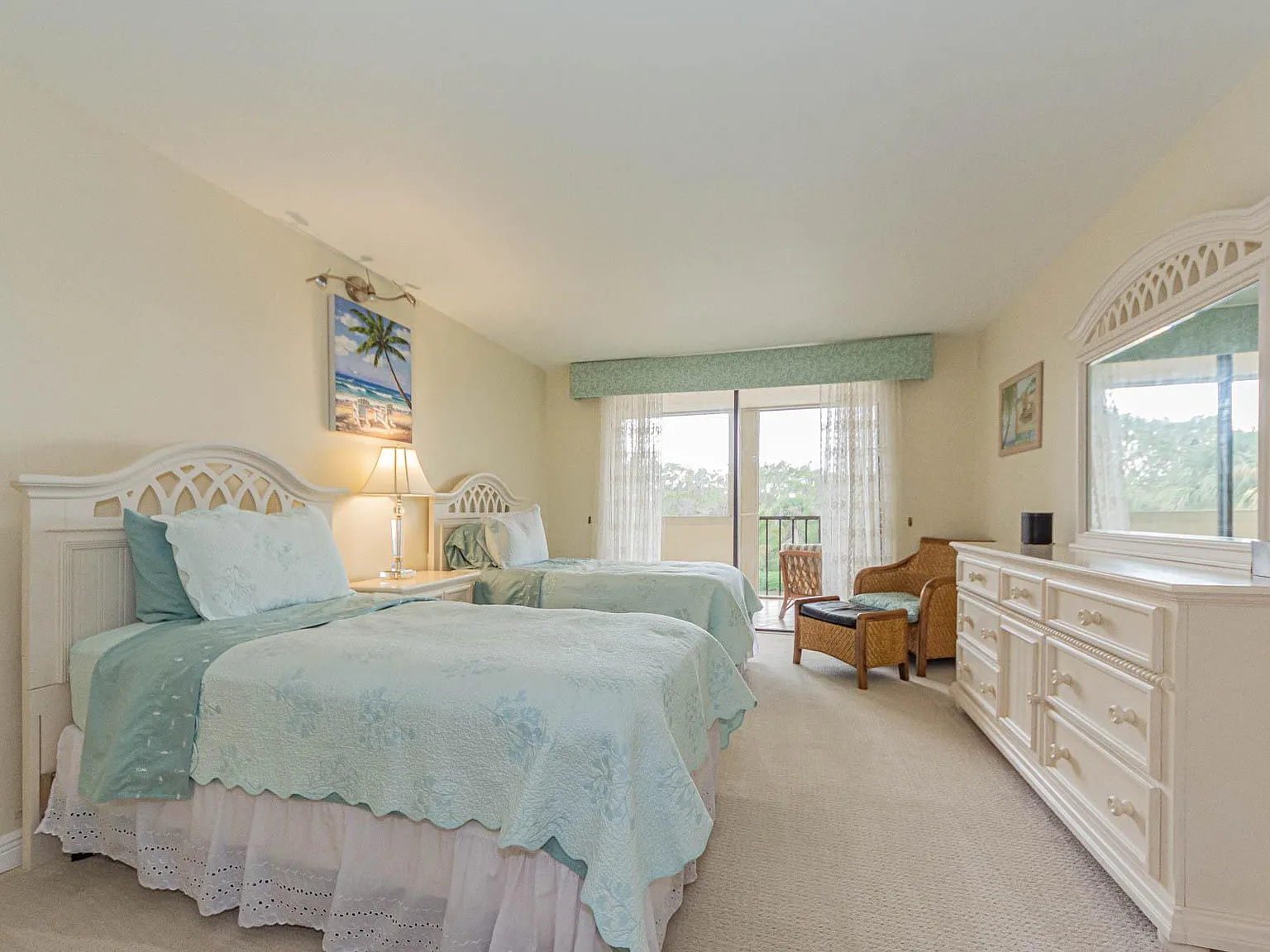 2 bed, 1800 sqft, $4,500 — Photo 3