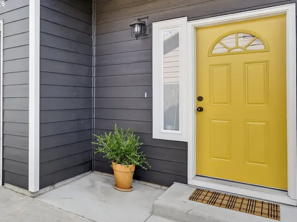 3558 SE 130th Ave, Portland, OR 97236