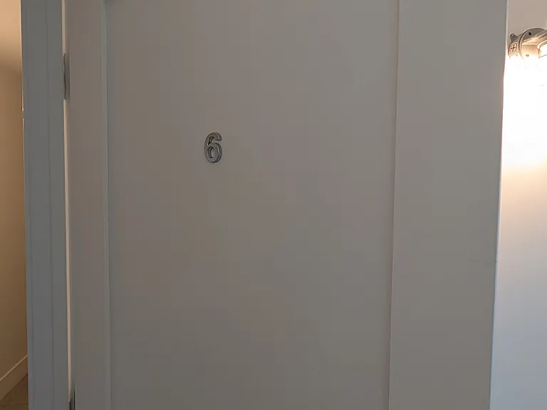 1101 W Vernon Ave #6 — Photo 5