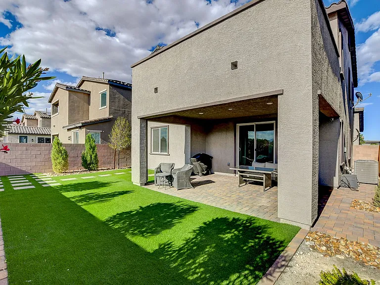 7069 Range Valley St — Photo 64