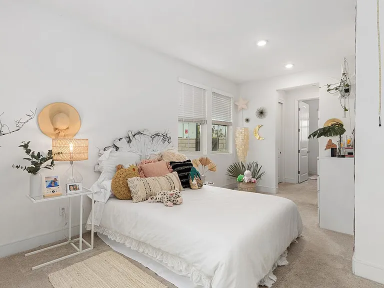 6640 Solterra Vista Pkwy — Photo 15