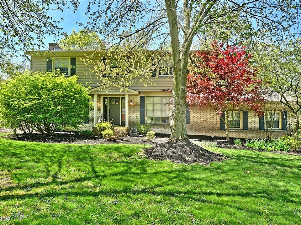 1st image of 8676 Squirrel Hill Dr NE