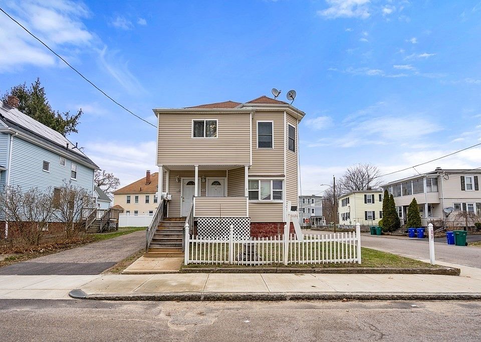 80 Mulberry St, Attleboro, MA 02703 Zillow