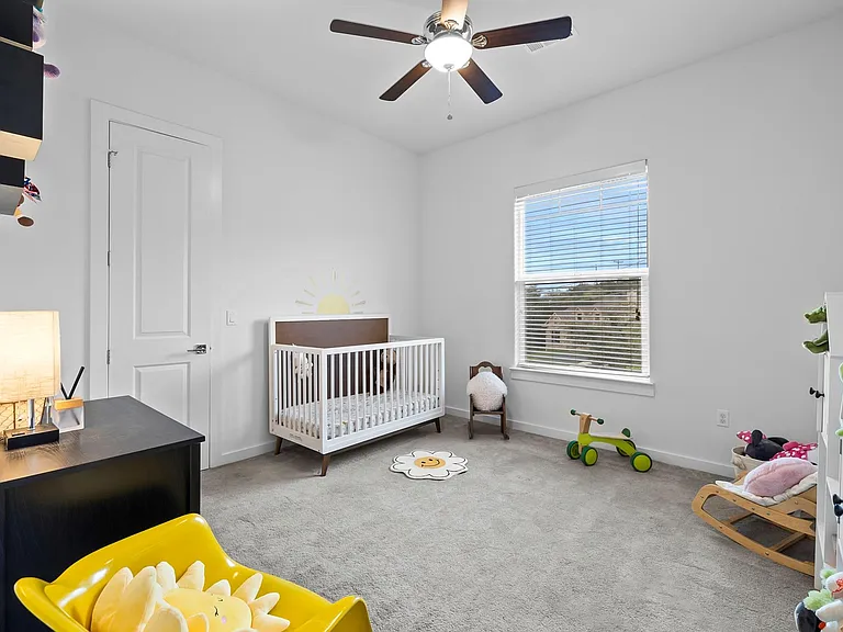 706 Stow Dr — Photo 28