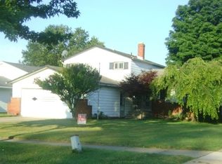 6620 Arbordale Ave, Solon, OH 44139