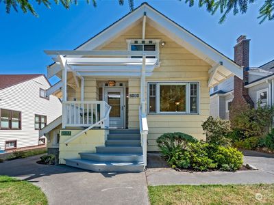 2450 4th Avenue W, Seattle, WA, 98119