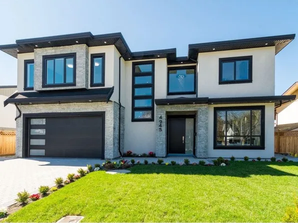 4945 205a St, Langley, BC V3A 2A8