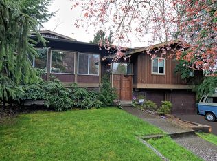 4013 NE 62nd St, Seattle, WA 98115