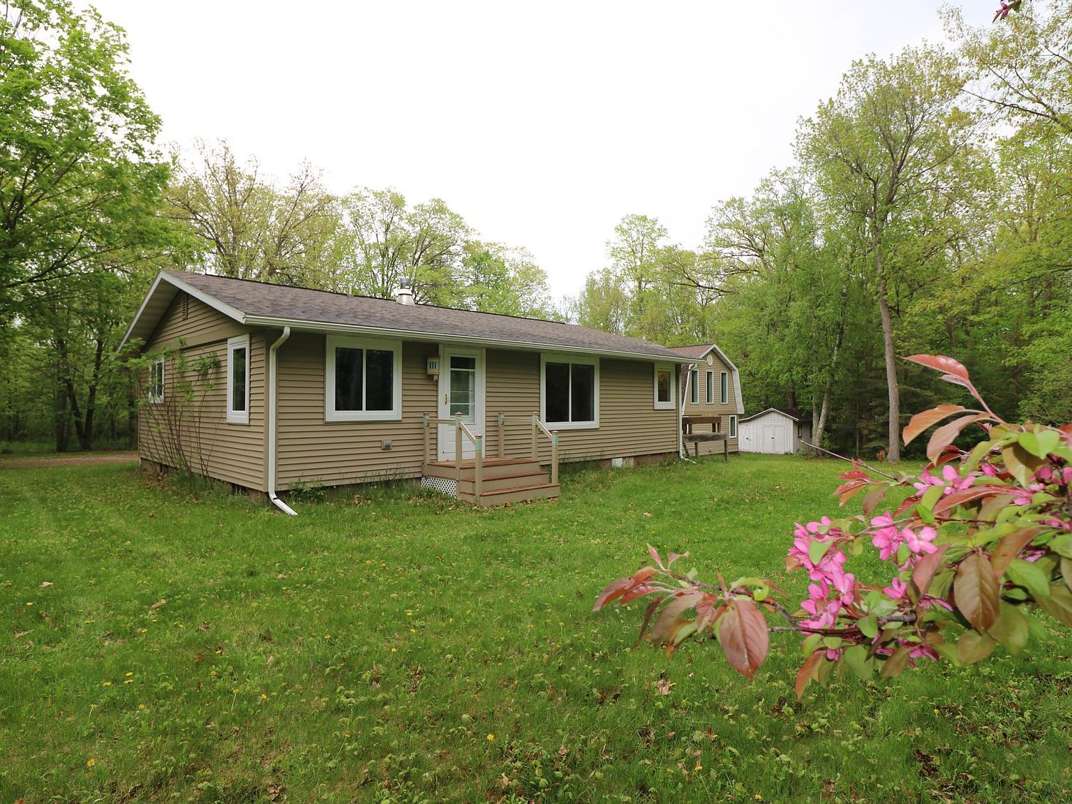 1017 N Rd SE, Bemidji, MN 56601 Zillow