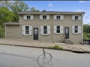 731 1/2 Chartiers Ave, Pittsburgh, PA 15220