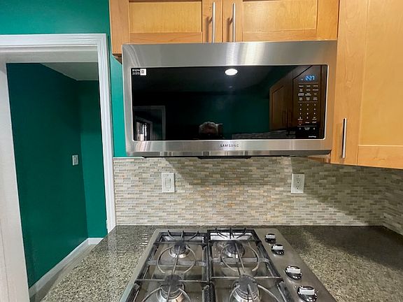 2nd image of 228 Cordova St #228
