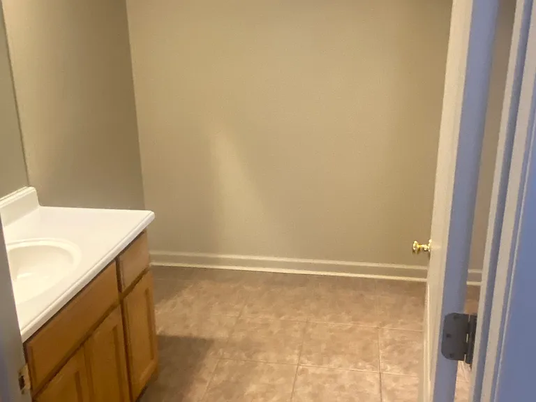 144 Bledsoe Cir #A — Photo 13
