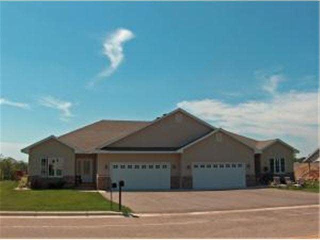 1st image of 760 Rosewood #0