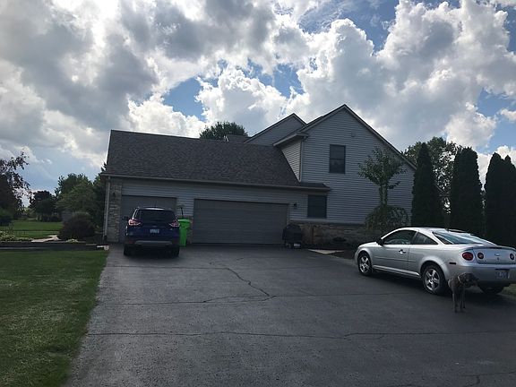 2nd image of 21845 Lyon Meadow Ct