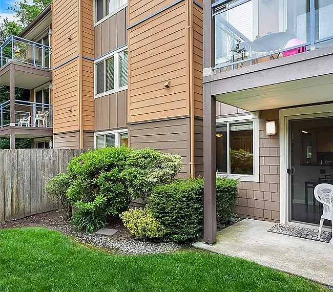 8244 126th Ave NE #101 — Photo 16