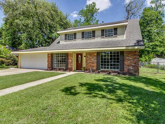 3rd image of 317 Corona Dr