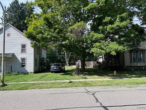 3rd image of 12 Elmwood Ave