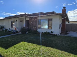 16541 Le Grande Ln #B, Huntington Beach, CA 92649