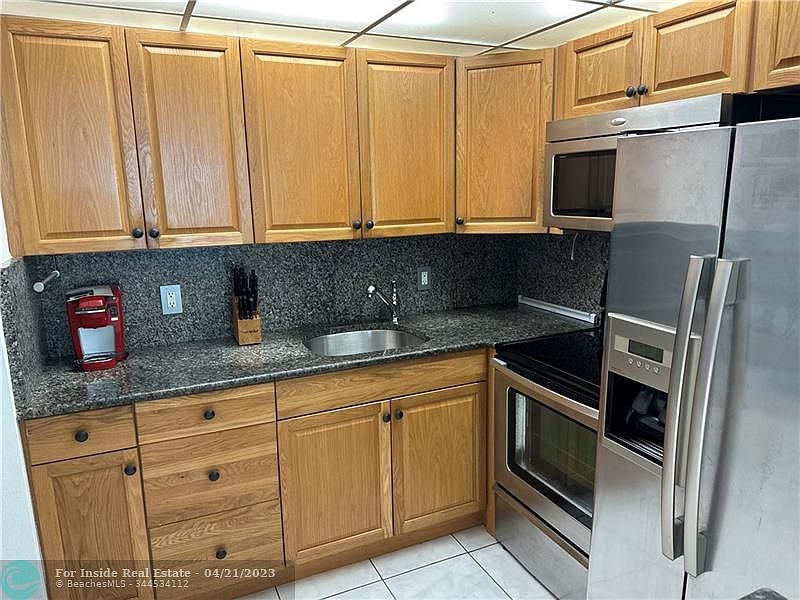 1st image of 47 Oakridge E #47