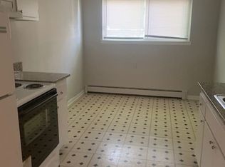 1305 W 9 Mile Rd APT 1, Ferndale, MI 48220