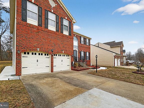 3rd image of 15010 Blackburn Rd