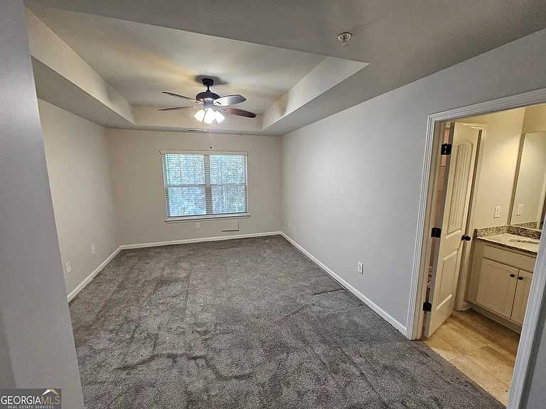 3004 Bayrose Cir #102B — Photo 33
