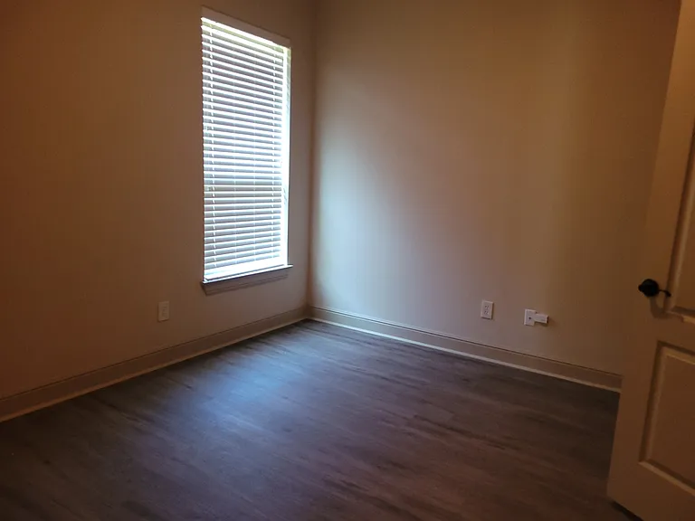 5130 Southpoint Dr — Photo 21