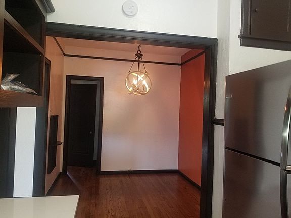 5th image of 810 W Craig Pl Unit 203
