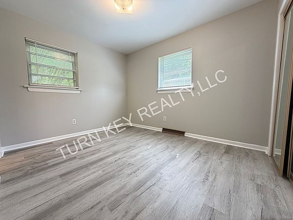 5th image of 444 Harden Rd