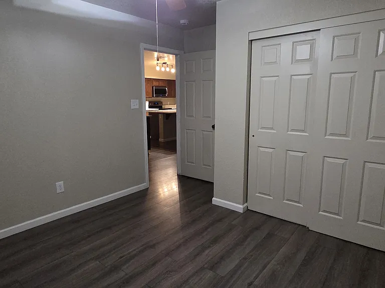 7915 E 42nd Pl — Photo 16