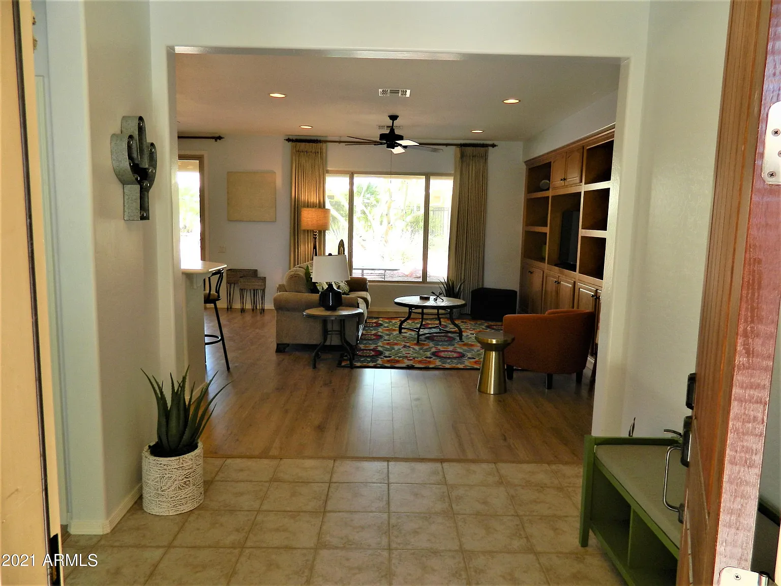 2 bed, 1.5 bath, 1351 sqft, $3,950 — Photo 4