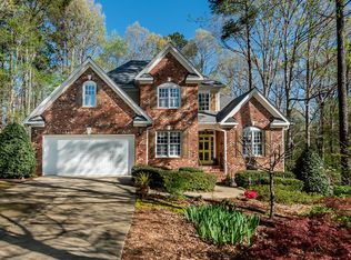 2205 Dewland Ct, Fuquay Varina, NC 27526