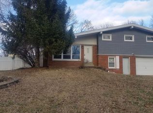 86 Lucia Ln, O Fallon, IL 62269