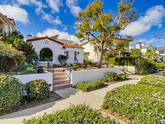 5th image of 832 San Luis Rey Ave