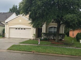 8009 Terrace Ridge Dr, Temple Terrace, FL 33637