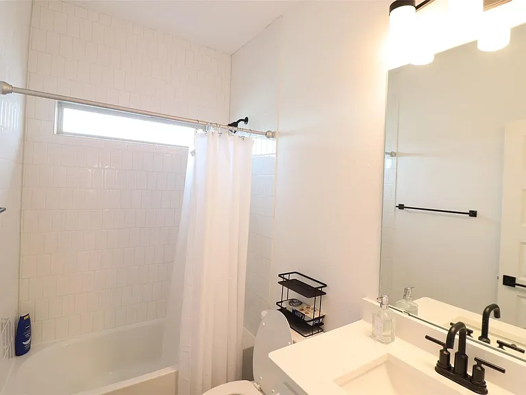 1205 Marc Pl — Photo 15