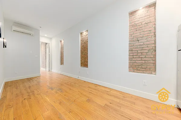 Rented by Gypsy Housing LLC | media 28