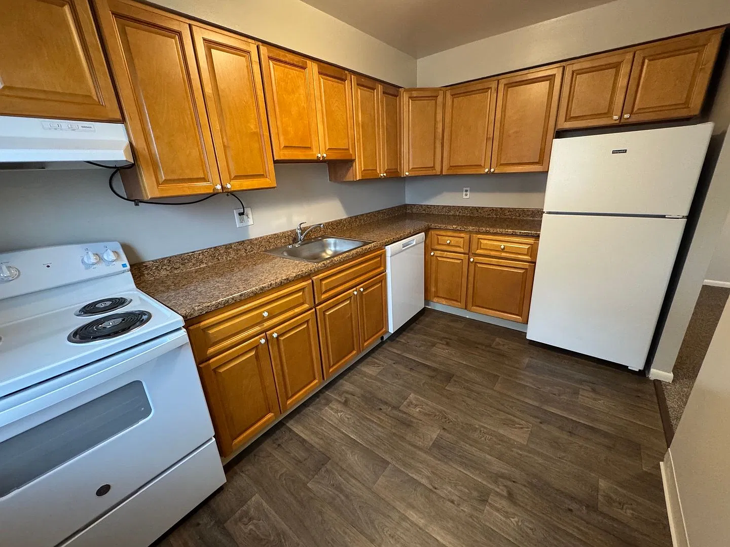 Heritage Village Apartments — Photo 4