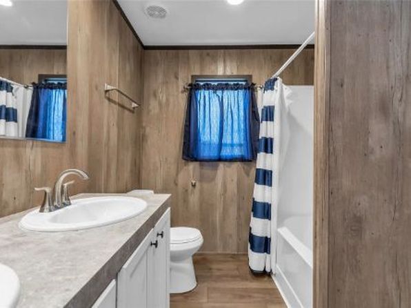 115 Alan Brown Dr, Corsicana, TX 75109