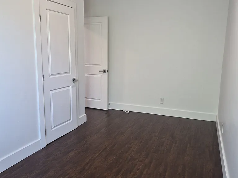 5957 Barton Ave #204 — Photo 7