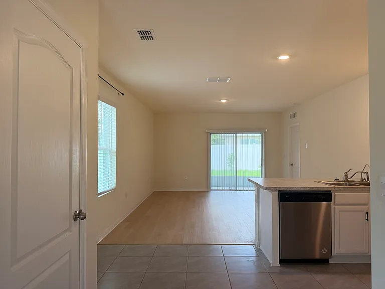 2931 Turnstone Run — Photo 4