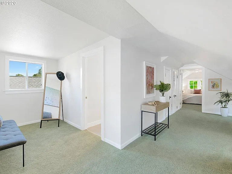 upstairs bonus