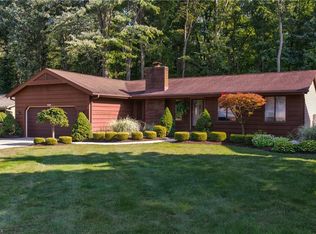 9118 Glen Dr, Mentor, OH 44060