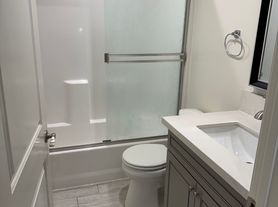 4454 Turquoise St, Los Angeles, CA