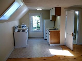 178 Bartlett St APT 3, Lewiston, ME 04240