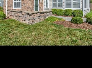 369 Villa View Point, Johnson City, TN 37604